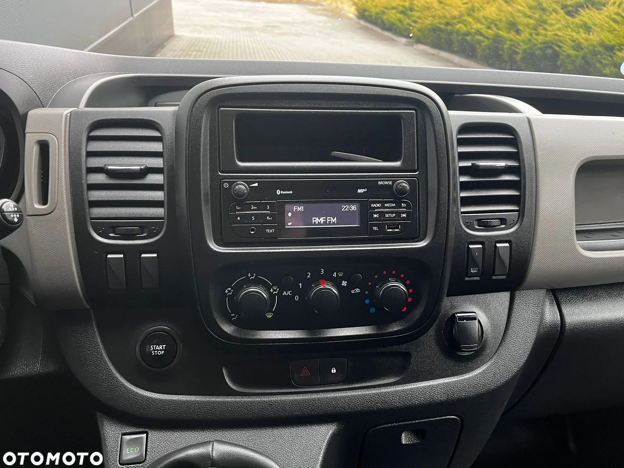 Renault Trafic - 10