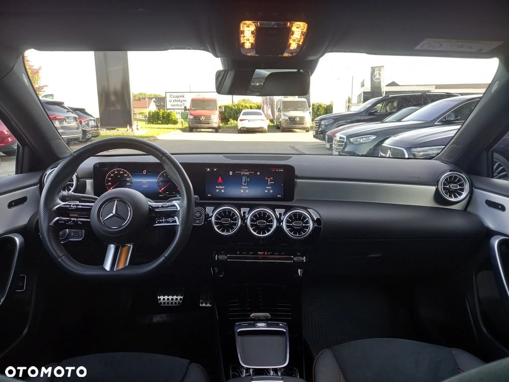 Mercedes-Benz Klasa A 200 AMG Line 7G-DCT - 5