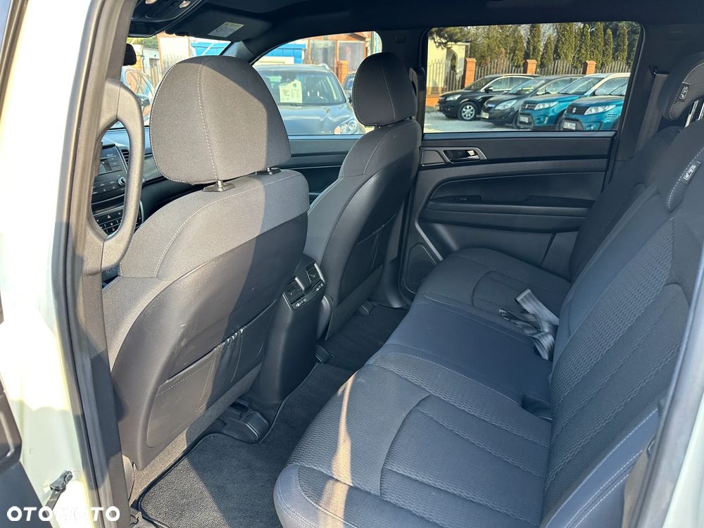 SsangYong/KGM Musso 4WD Autm Crystal - 16