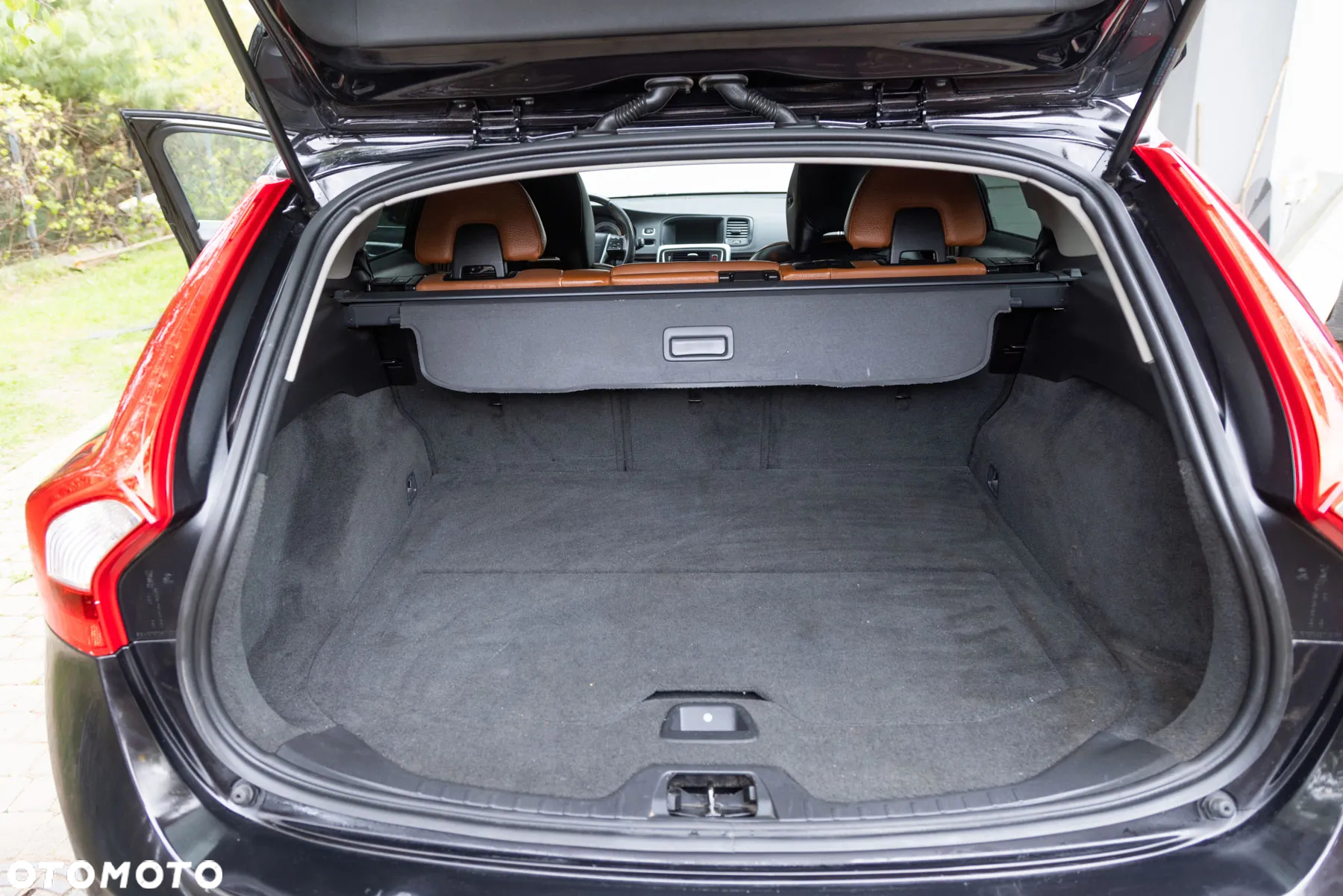 Volvo V60 D5 AWD Geartronic Summum - 10