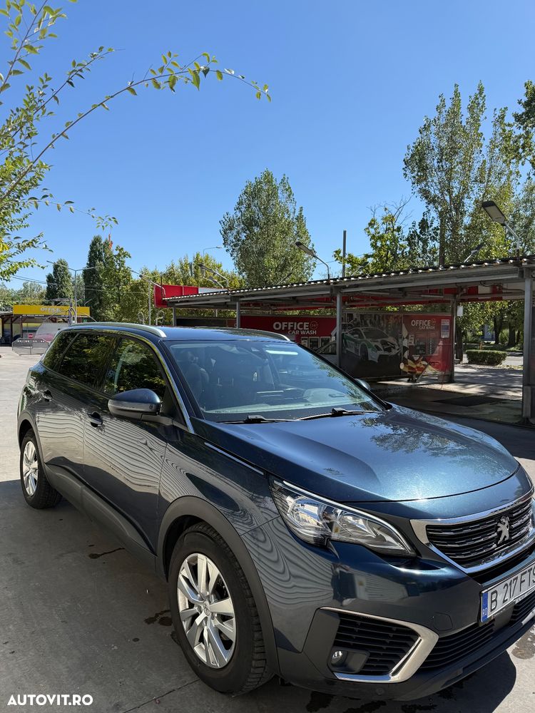 Peugeot 5008 - 3