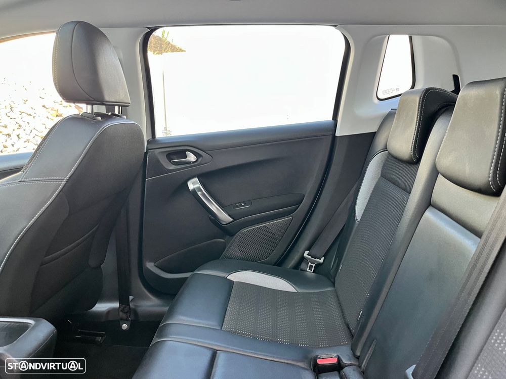 Peugeot 2008 PureTech 110 Stop&Start Business-Line - 18