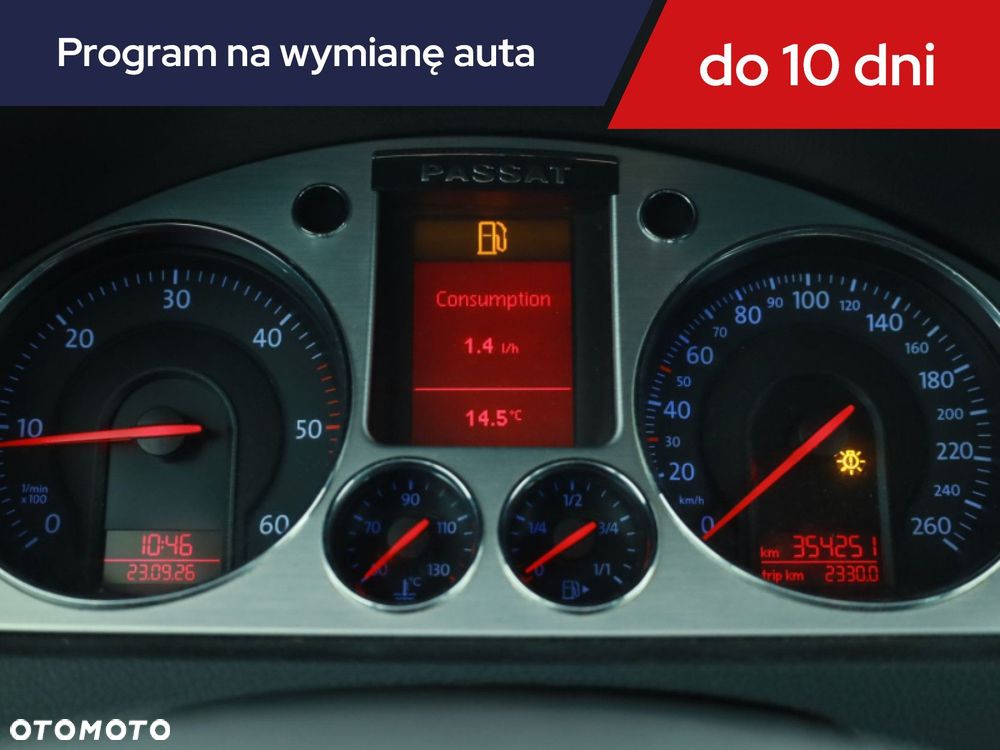 Volkswagen Passat - 10