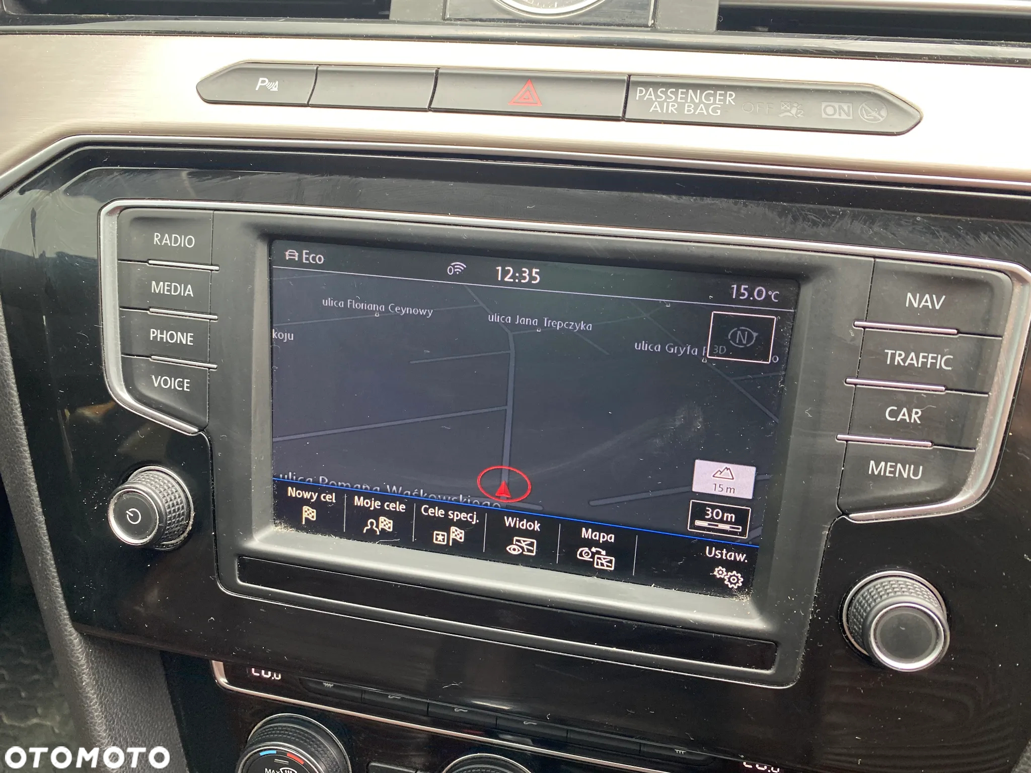 Volkswagen Passat 2.0 TDI 4Mot Elegance DSG - 30