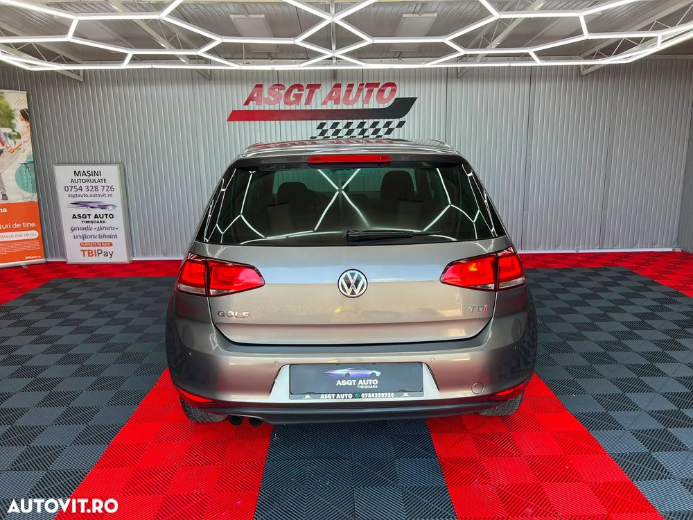 Volkswagen Golf - 7