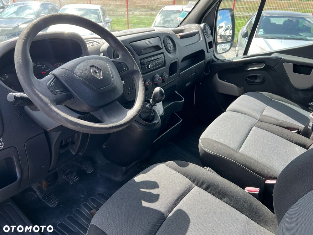 Renault Master 2.3 DCI - 9