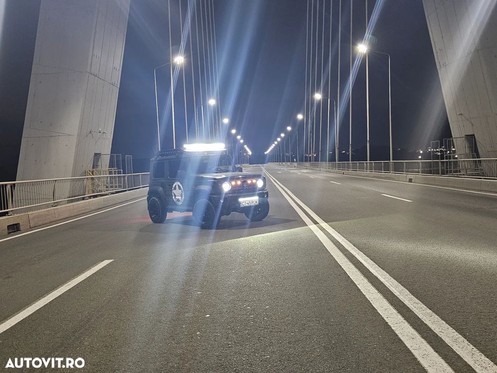 Suzuki Jimny - 11