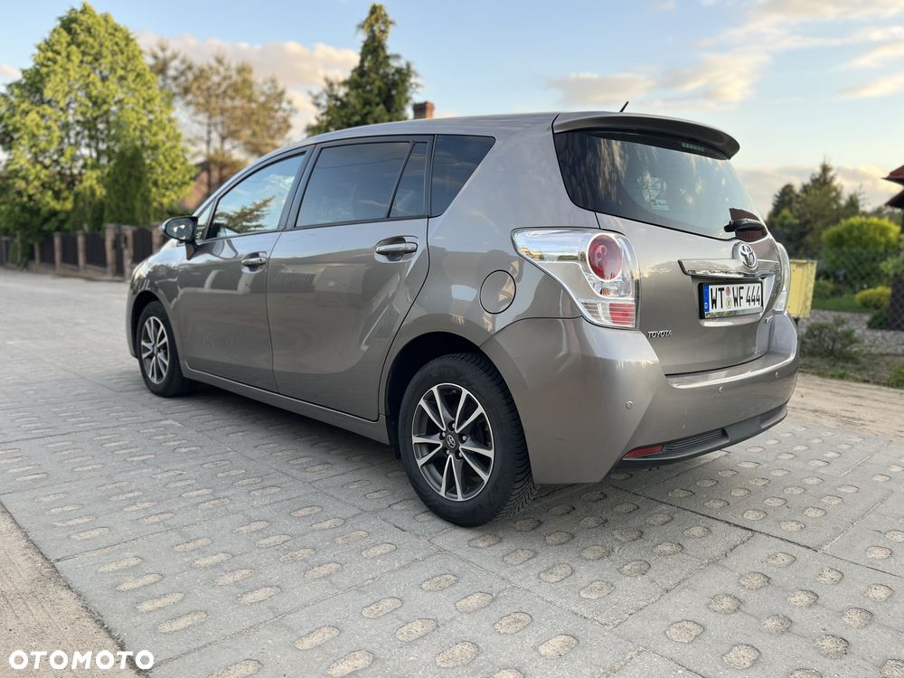 Toyota Verso 1.6 D-4D 5-Sitzer Start/Stop Comfort - 28