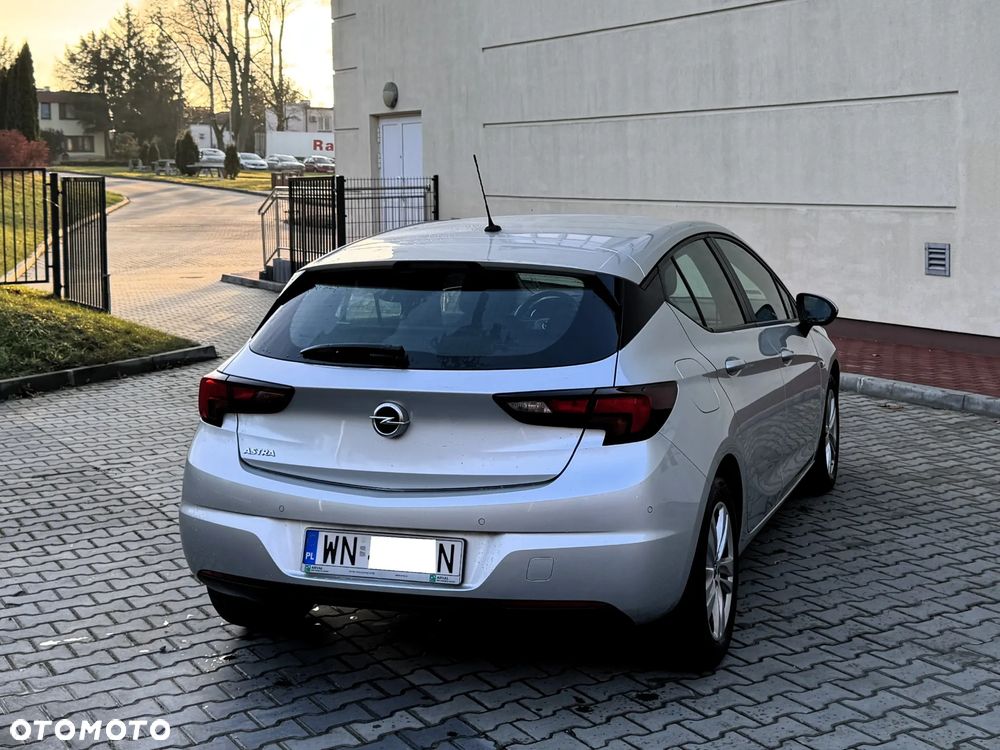 Opel Astra 1.2 T Edition S&S - 38