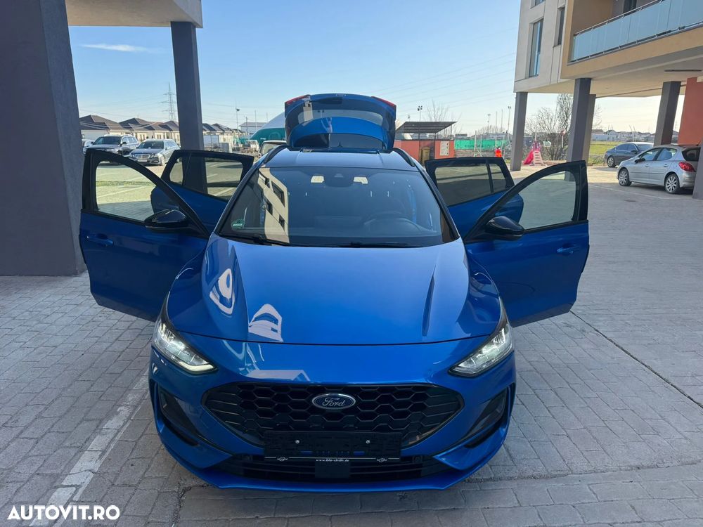 Ford Focus 1.5 EcoBlue Start-Stopp-System Aut. ST-LINE - 2