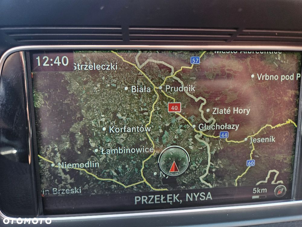 Mercedes-Benz Klasa E 220 BlueTEC 4Matic 7G-TRONIC - 11