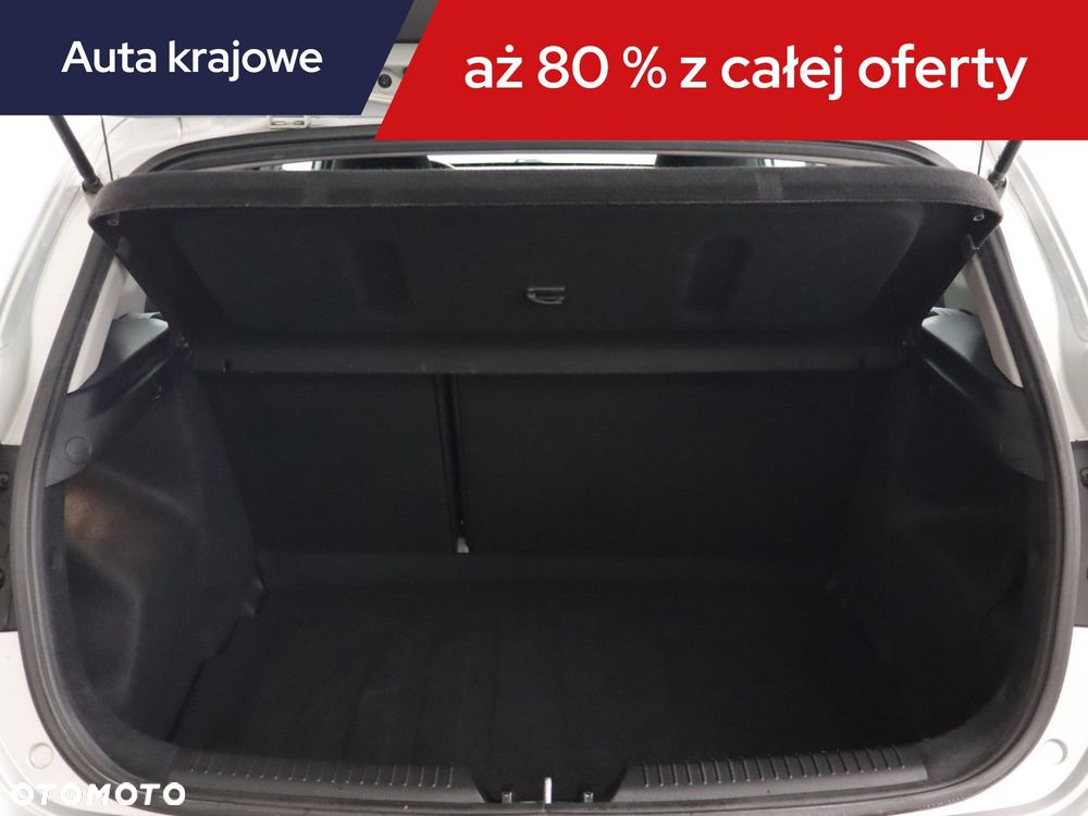Kia Ceed - 16
