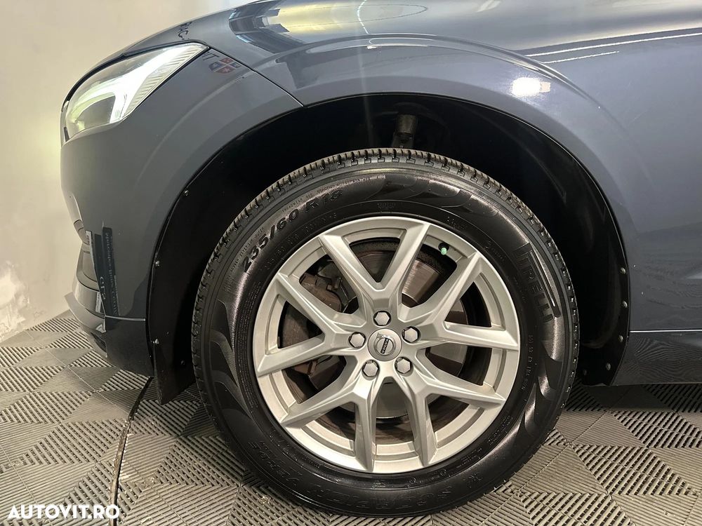 Volvo XC 60 D4 AWD Momentum - 14