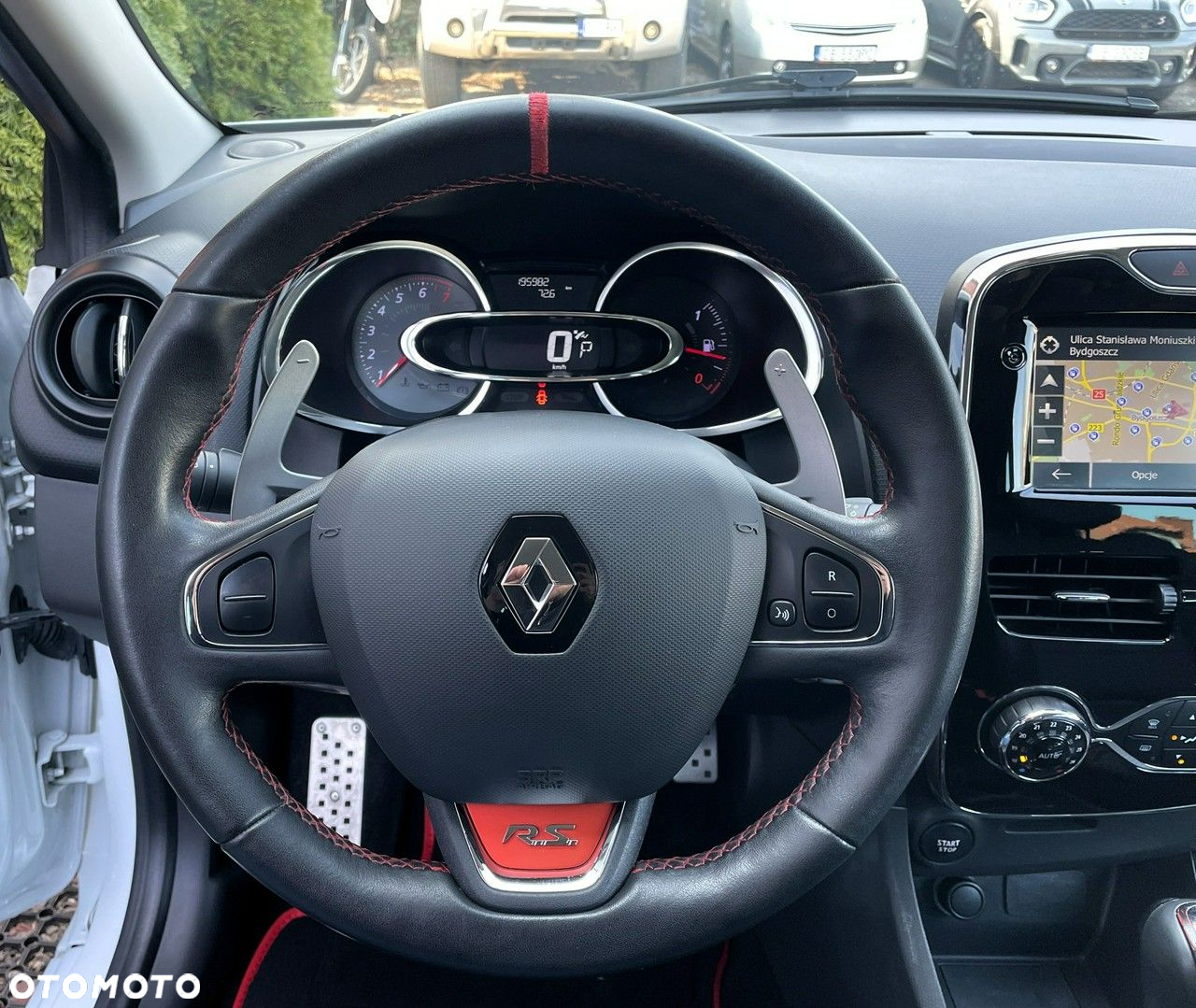 Renault Clio 1.6 R.S 200 EDC - 17