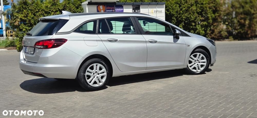 Opel Astra 1.4 Turbo Innovation - 17