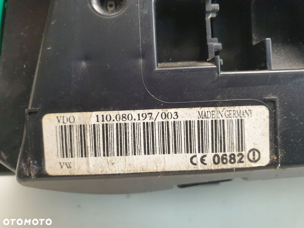 VW Passat B5 FL 2.3 V5 LICZNIK ZEGARY 3B0920807E - 8