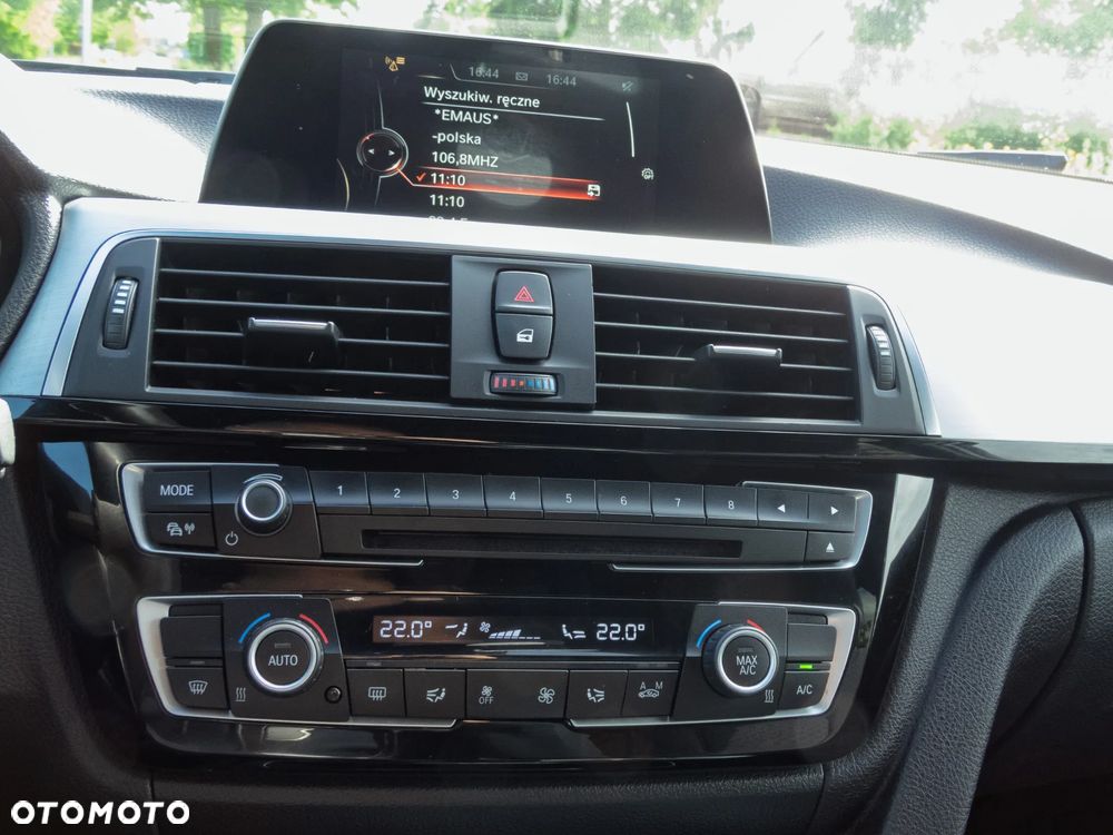 BMW Seria 3 318d M Sport Shadow - 26