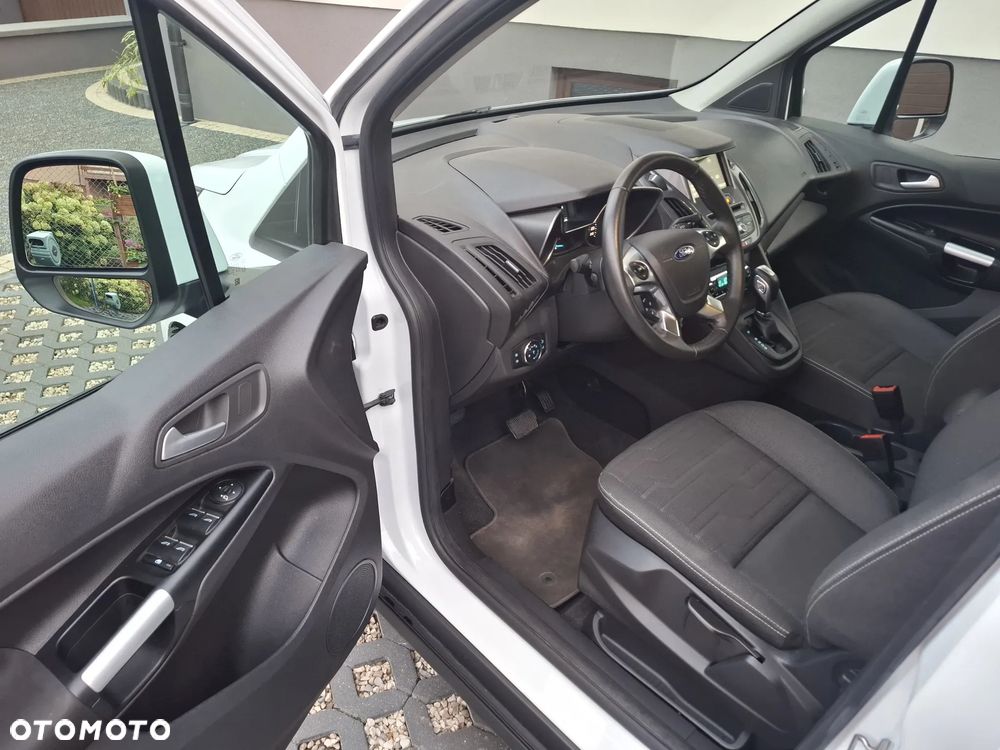 Ford Tourneo Connect Grand - 9