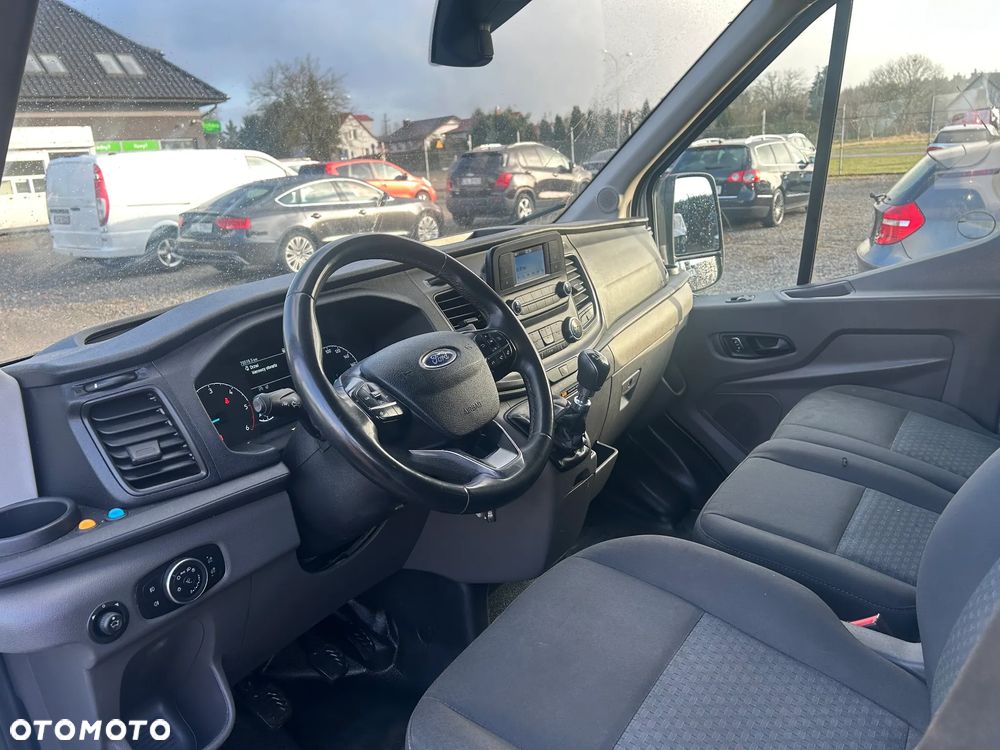 Ford transit - 17