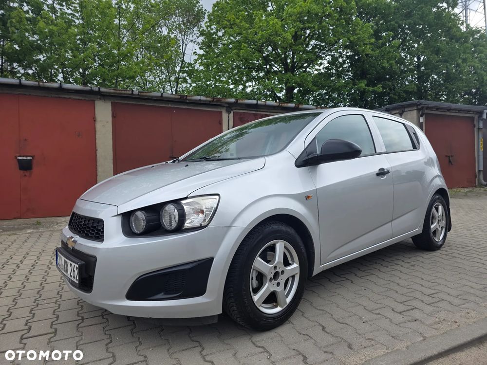 Chevrolet Aveo 1.2 LS - 24