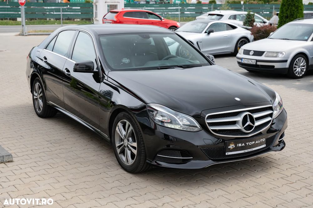 Mercedes-Benz E 200 7G-TRONIC - 31