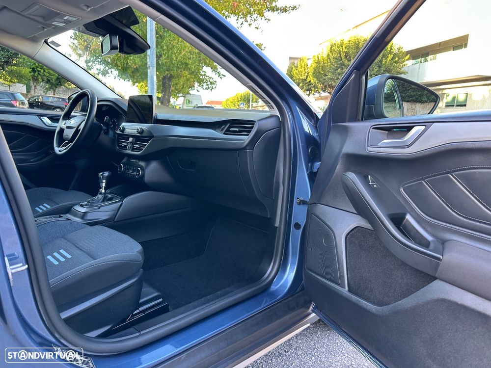 Ford Focus 1.0 EcoBoost MHEV Active X - 46