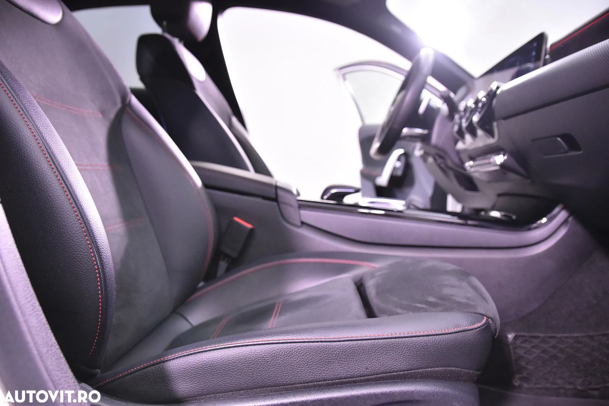 Mercedes-Benz A - 11