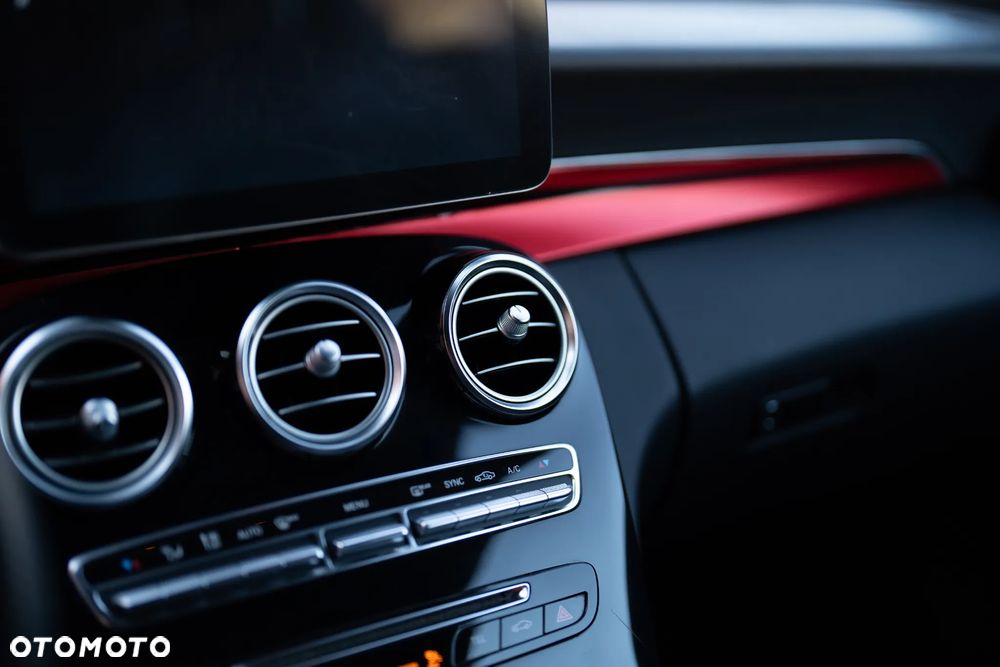 Mercedes-Benz Klasa C 220 d 9G-Tronic - 11