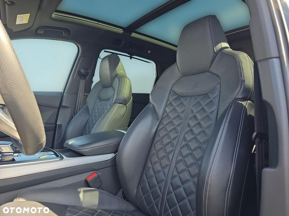 Audi Q7 - 18