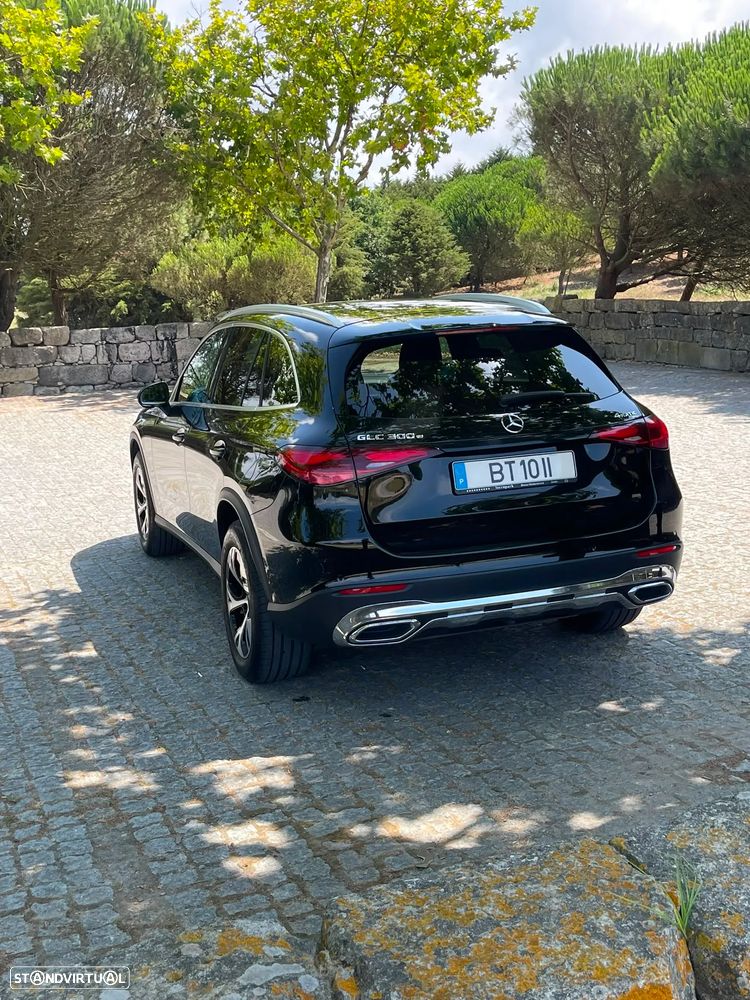 Mercedes-Benz GLC 300 e 4Matic - 3