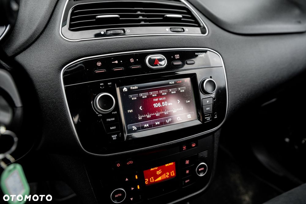 Fiat Punto 1.4 Easy S&S - 26