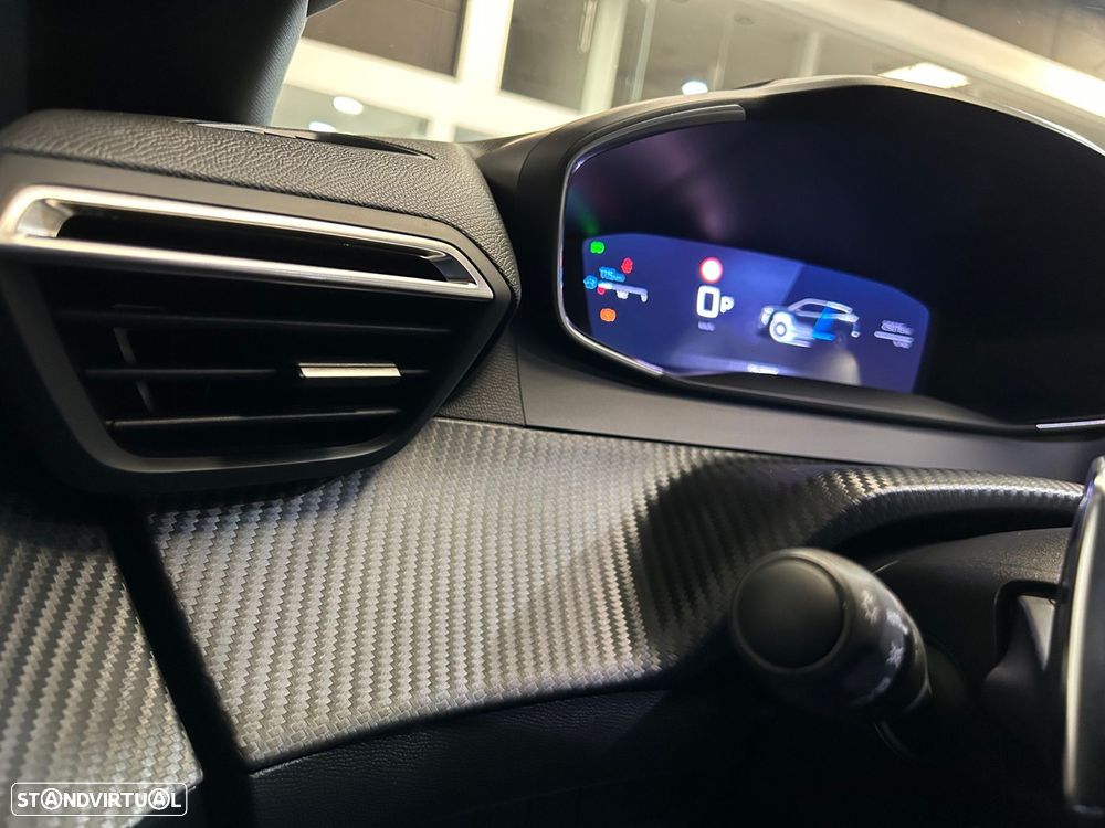 Peugeot 2008 1.2 Hybrid Allure e-DCS6 - 37