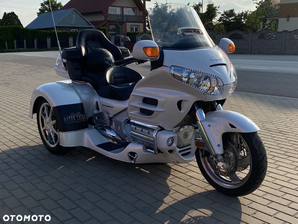 Honda GL - 6