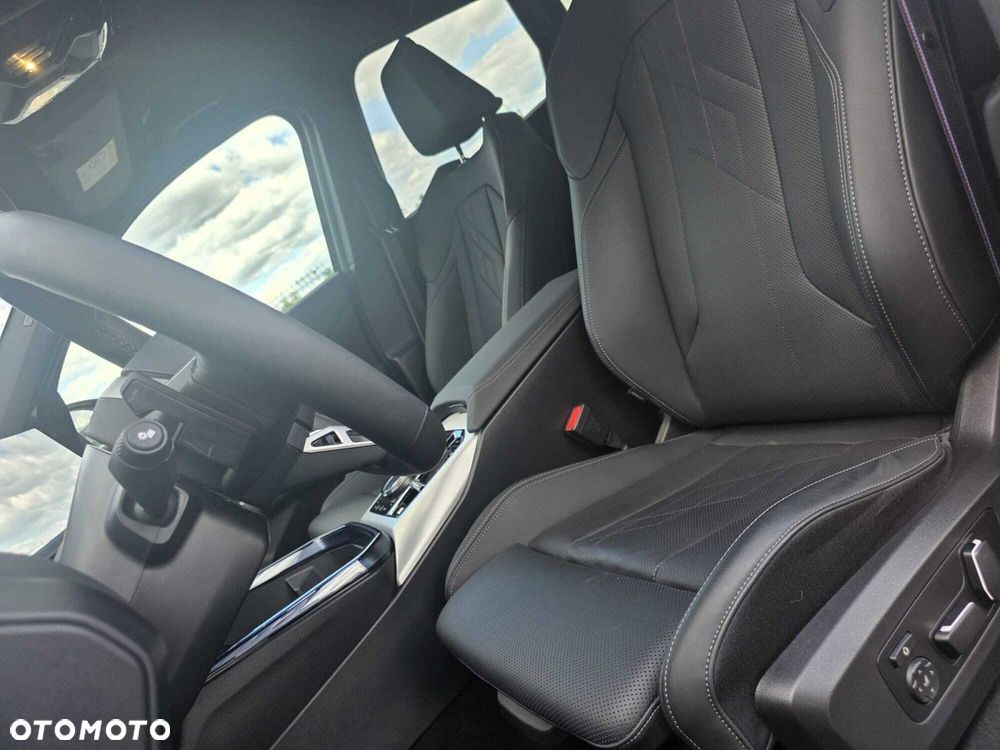 BMW X3 xDrive20d mHEV - 21