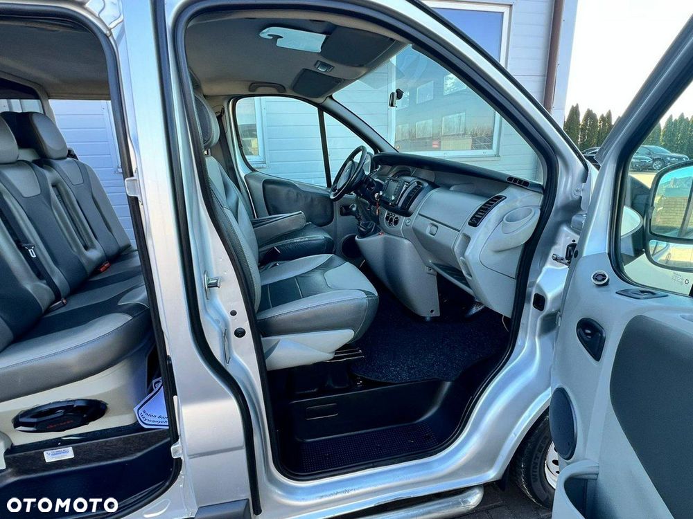 Renault Trafic - 21