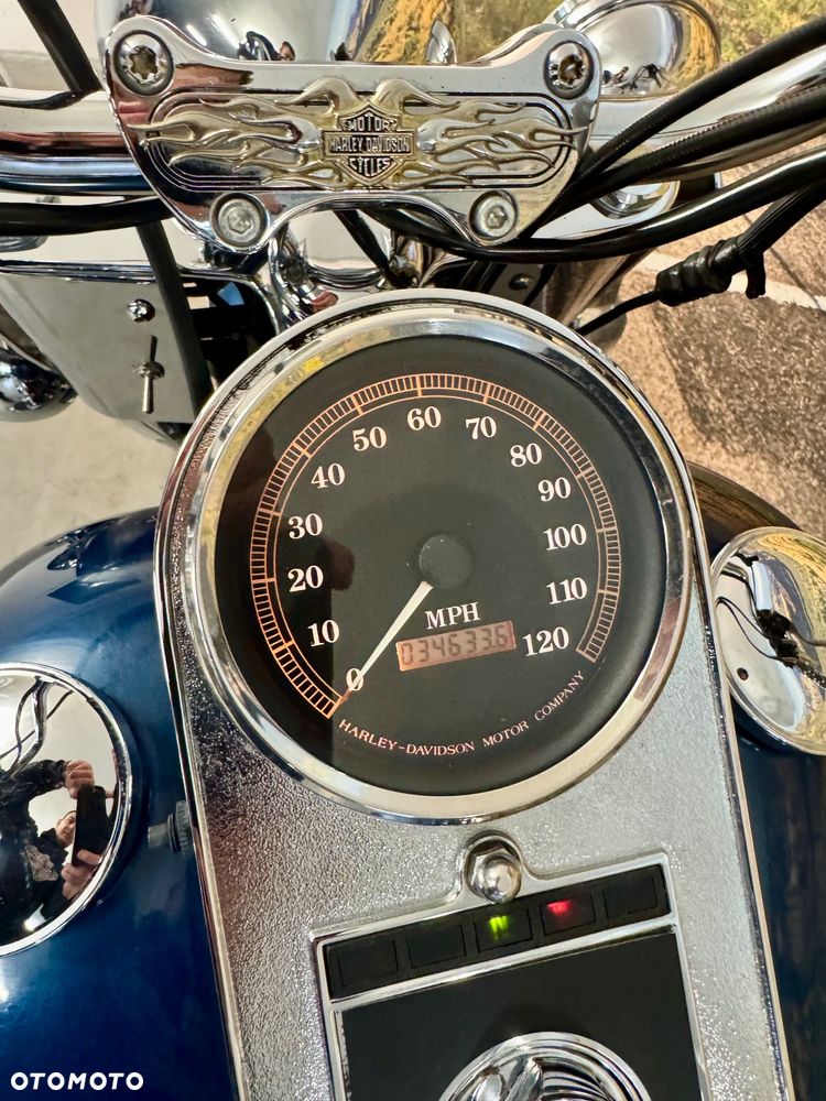 Harley-Davidson Softail Heritage Classic - 10