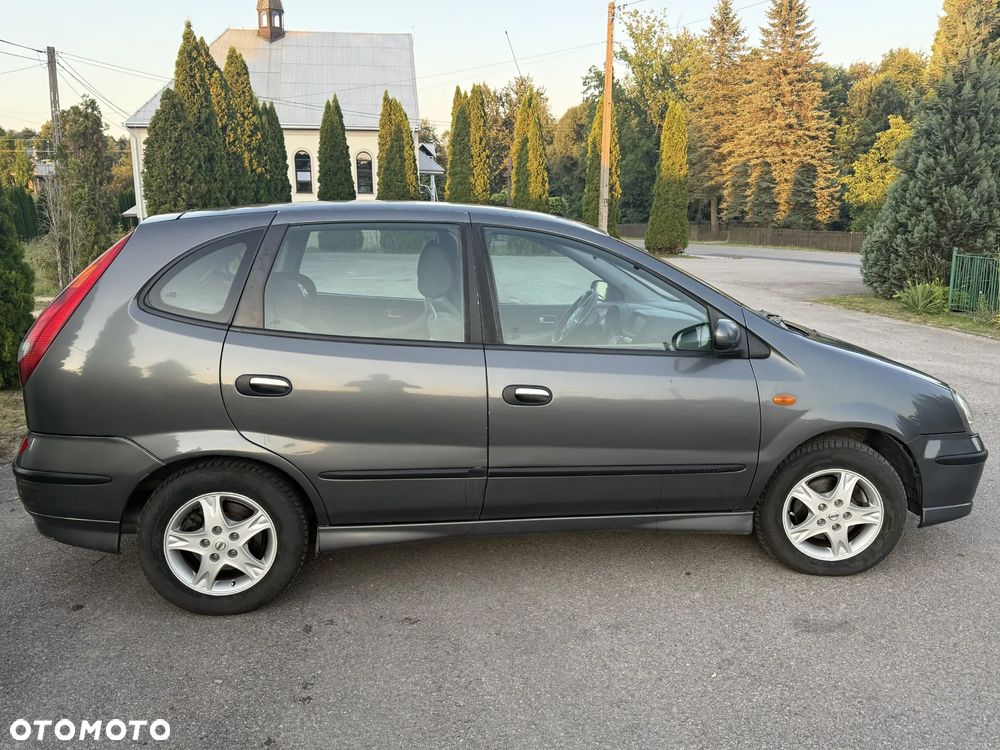 Nissan Almera Tino dCi visia - 3