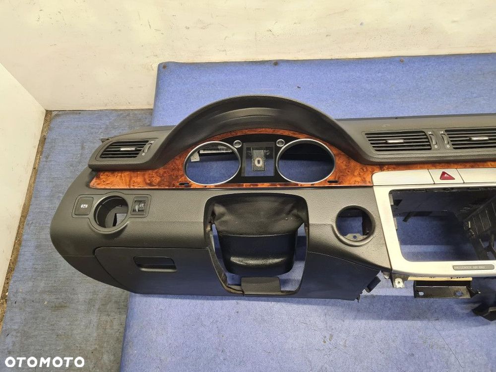 VOLKSWAGEN PASSAT CC DESKA ROZDZIELCZA - 2