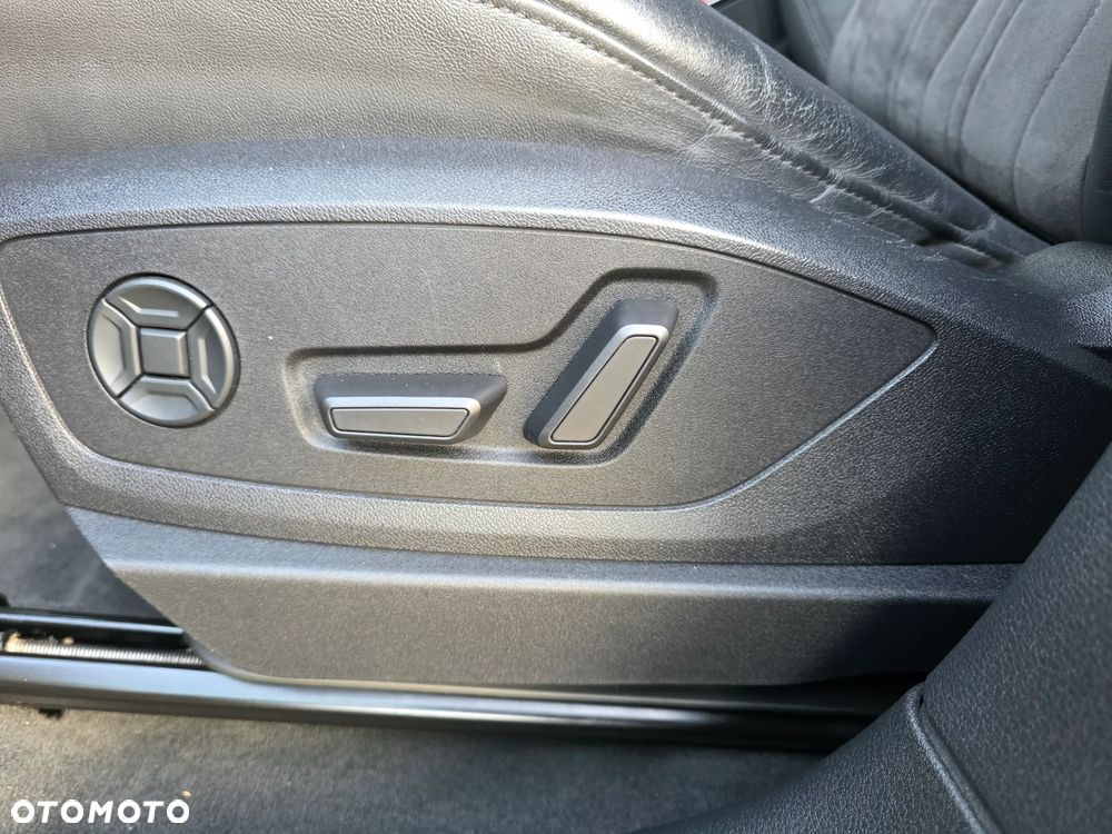 Audi e-tron 55 Quattro - 16