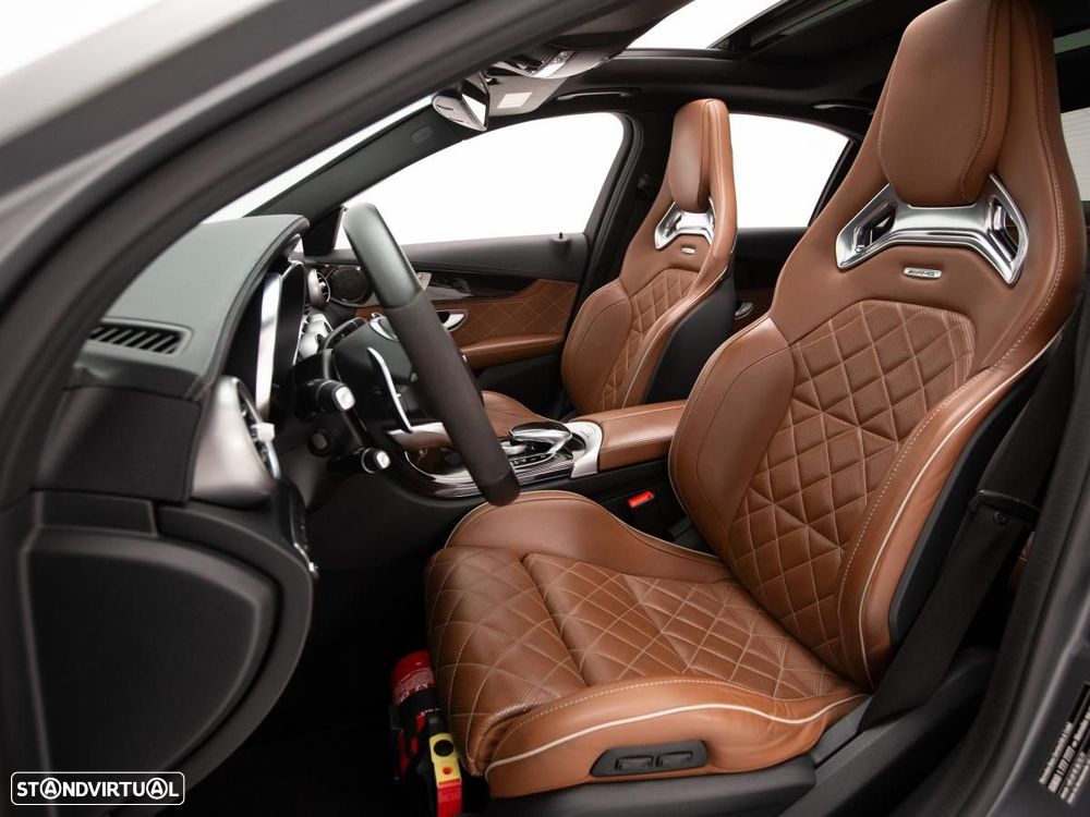 Mercedes-Benz C 63 AMG S - 9