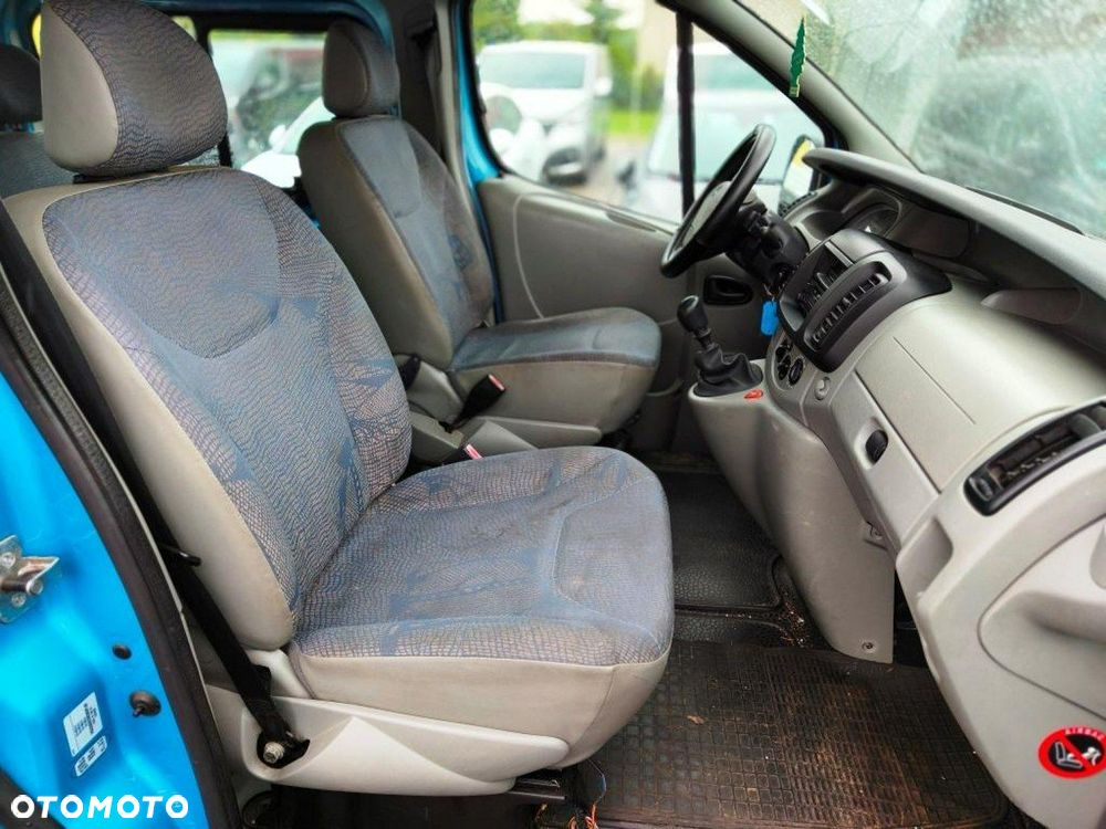 Renault Trafic - 11