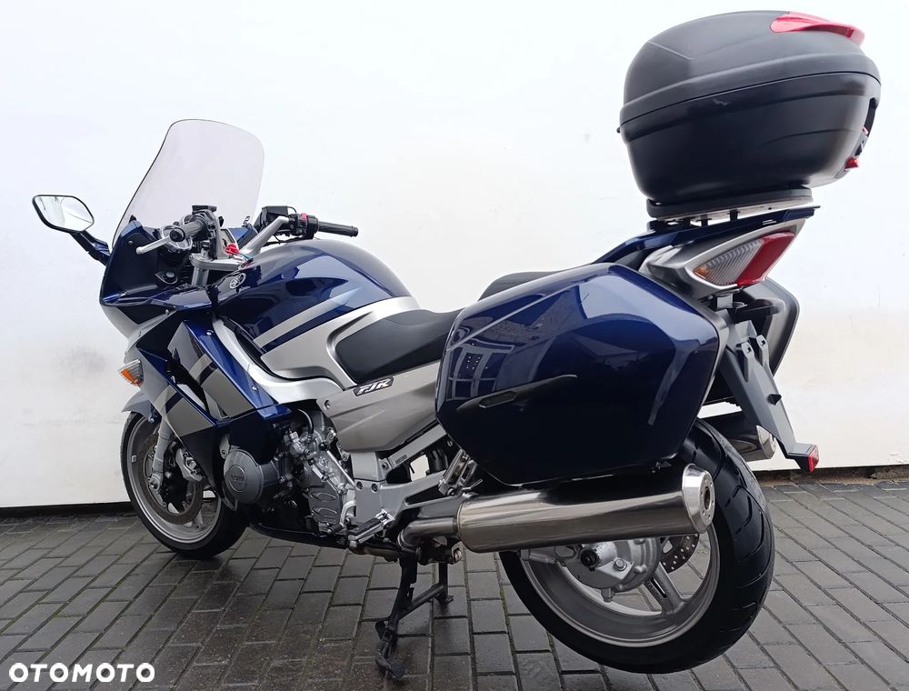 Yamaha FJR - 4