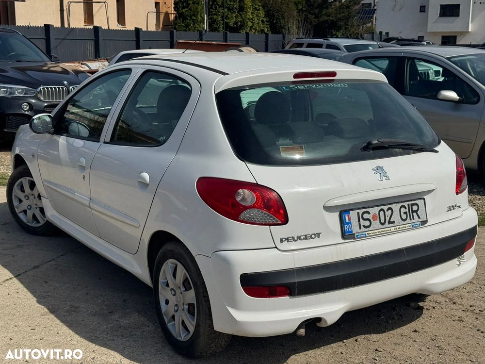 Peugeot 206+ - 4