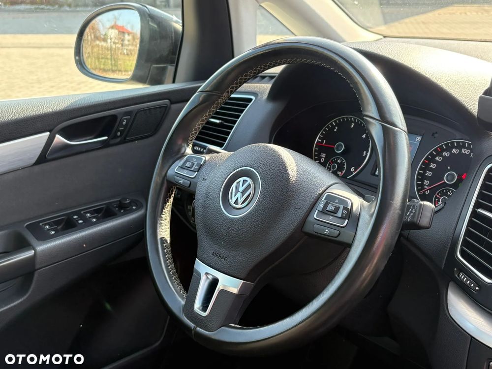 Volkswagen Sharan 2.0 TDI DSG BlueMotion Technology Cup - 17