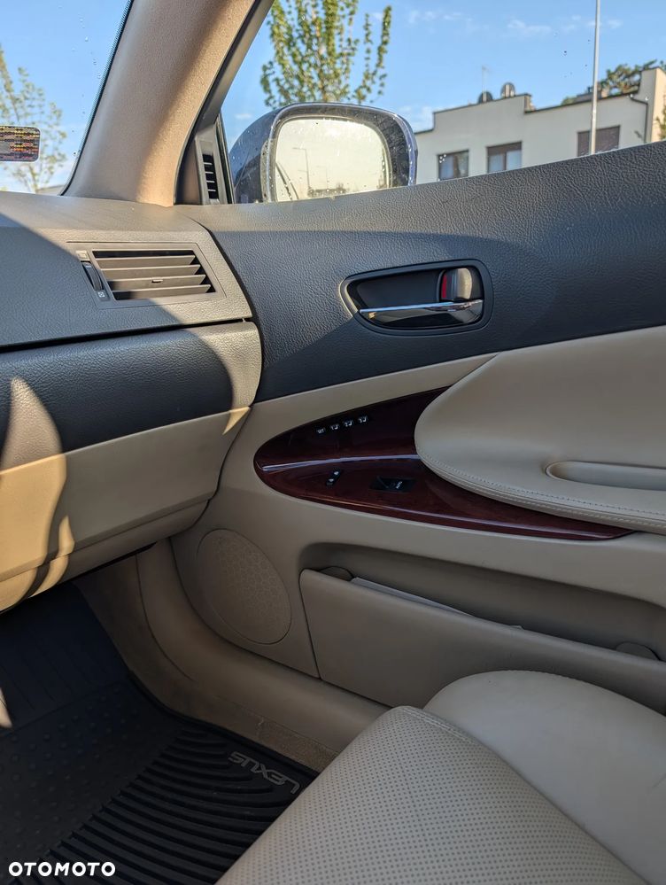 Lexus GS 350 AWD - 12