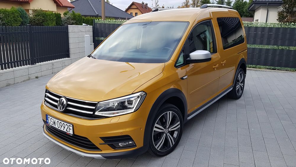 Volkswagen Caddy 2.0 TDI Alltrack DSG - 24