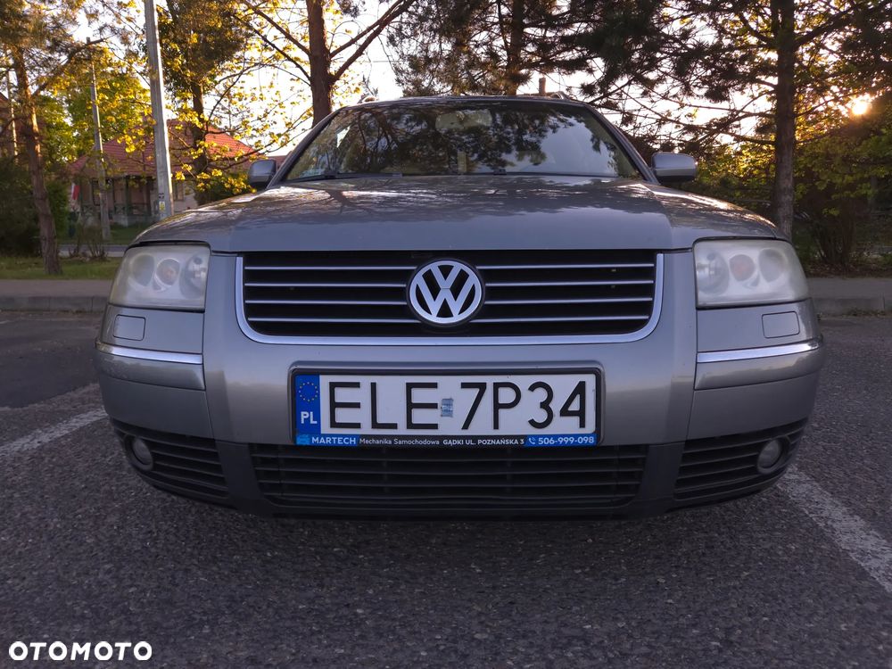 Volkswagen Passat 2.8 V6 4Mot Highline - 4