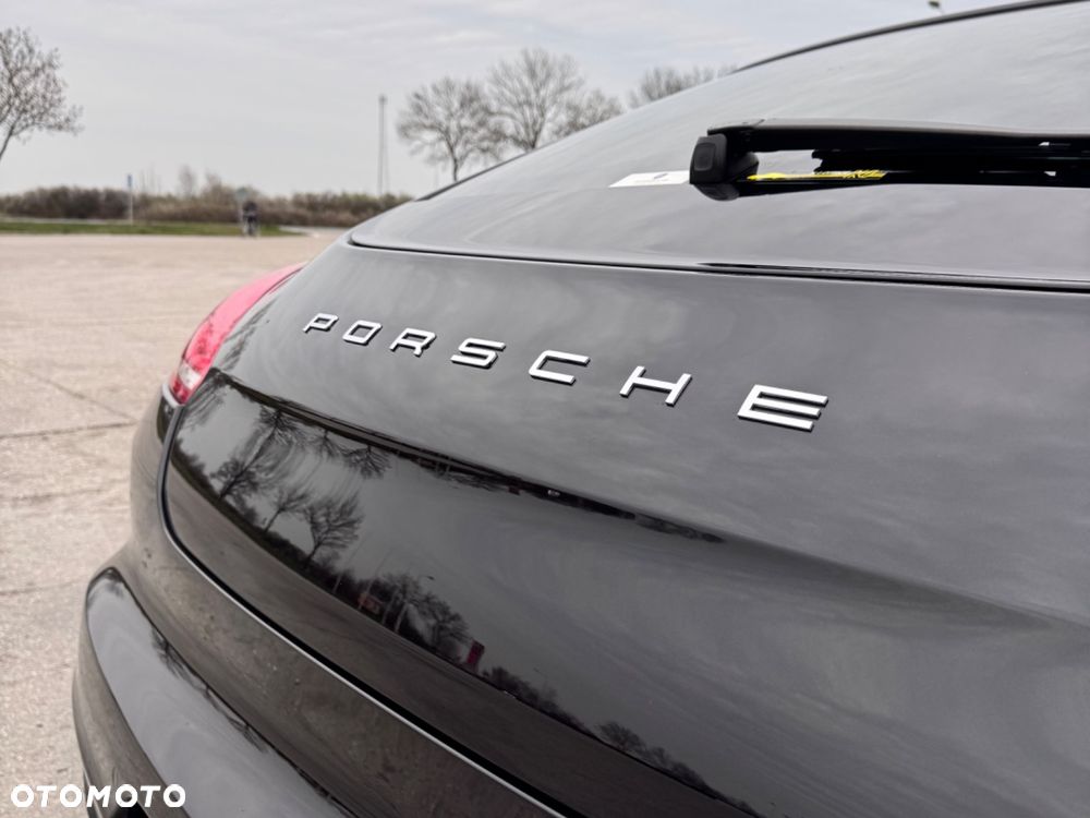 Porsche Panamera - 11