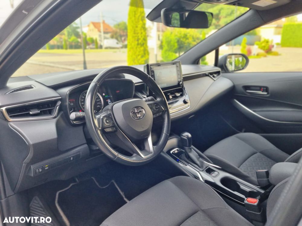 Toyota Corolla 1.8 HSD Dynamic - 6