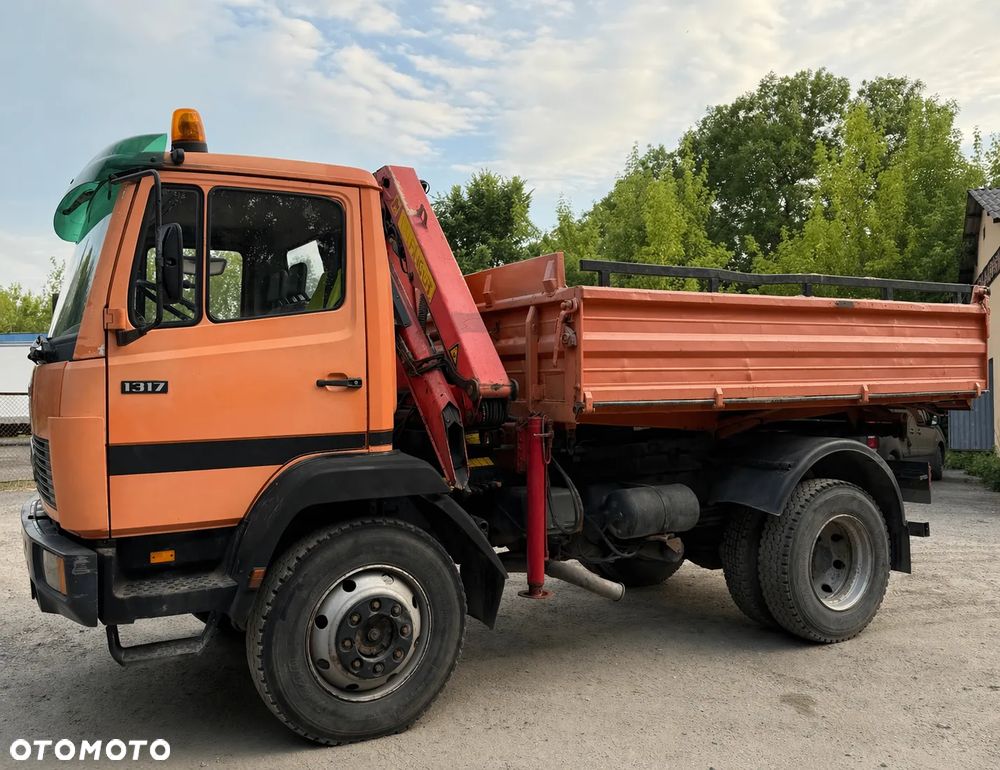 Mercedes-Benz 1317 - 2